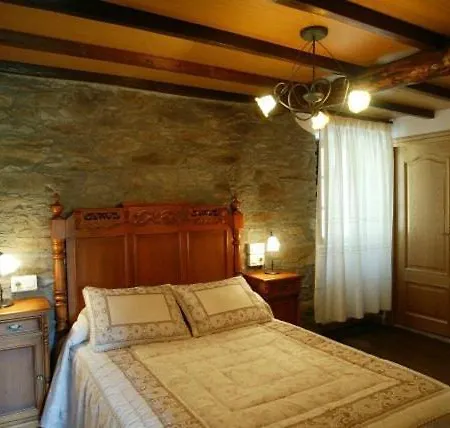 哥斯达德艾格旅馆 招待所 Carral